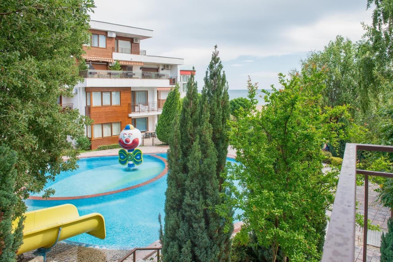 Messambria Beach Apartments Sveti Vlas Esterno foto