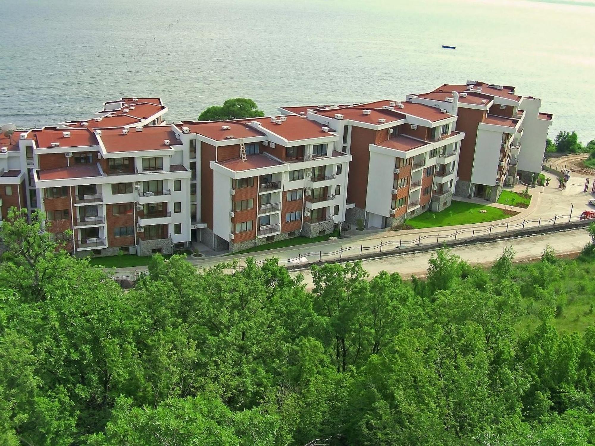 Messambria Beach Apartments Sveti Vlas Esterno foto